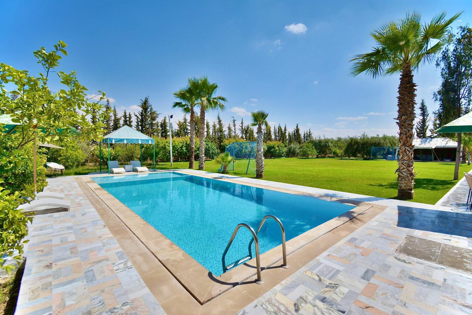 Ferme De Vacances Avec Une Grande Villa A Marrakech Marrakesh Buitenkant foto